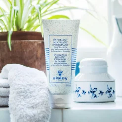 Sisley Paris Energizing Foaming Exfoliant For The Body 200ml