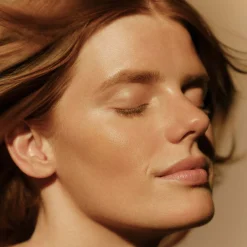 Sisley Paris L'Orchidee Highlighter