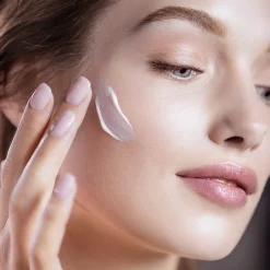 Sisley Paris Phyto-Blanc Brightening Protective Moisturizer 40ml