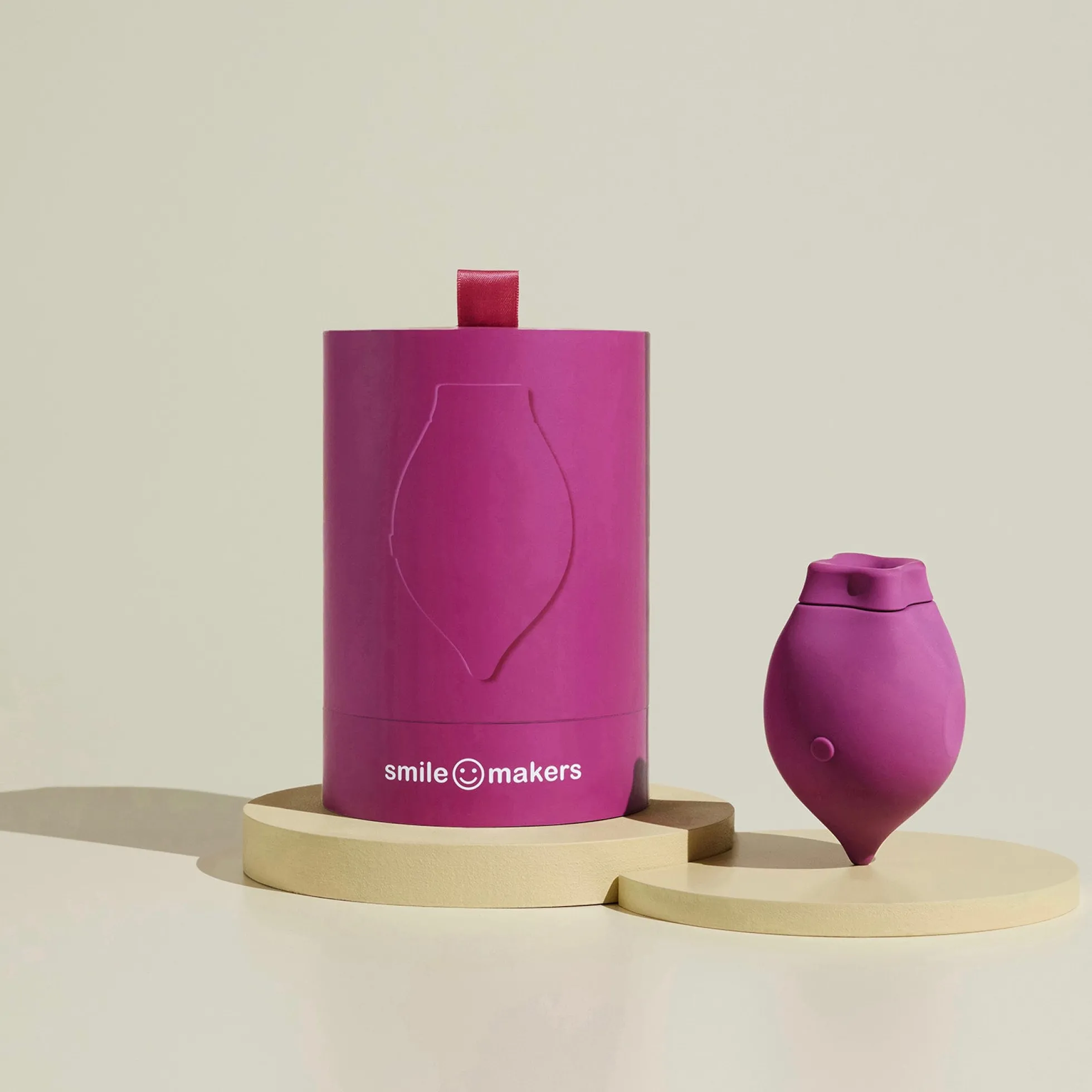 Smile Makers The Poet - Powerful Suction Vibrator