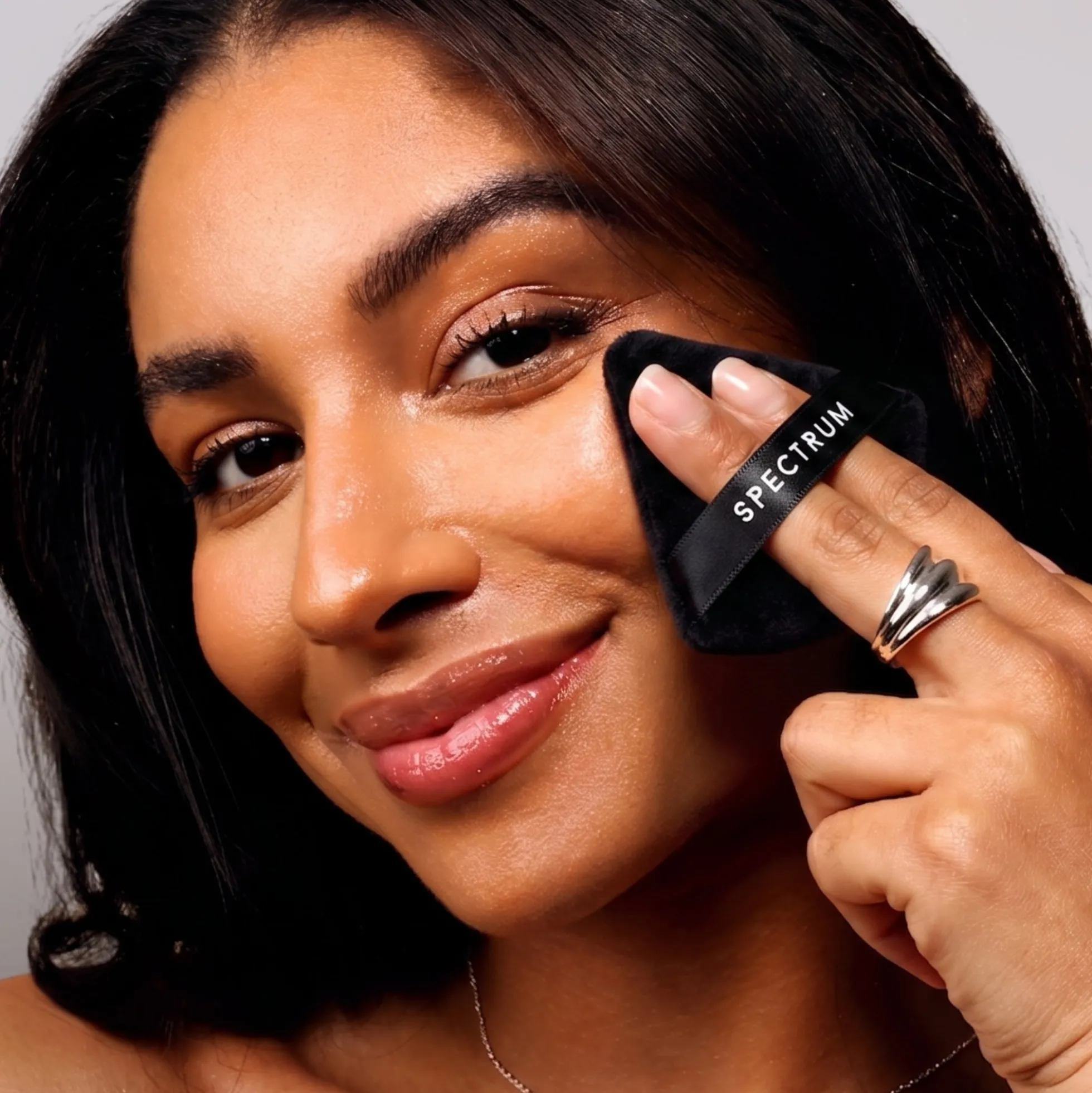 Spectrum Collections Smooth & Set Dual-Texture Puff Duo