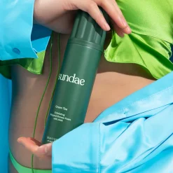 SUNDAE Body Green Tea Exfoliating Whipped Shower Foam with Kakadu Plum and Finger Lime 260ml