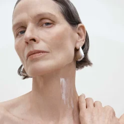 U Beauty The SCULPT Neck + Décolleté Concentrate 50ml