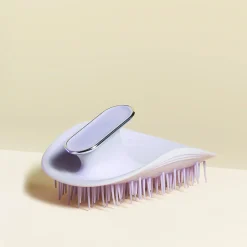 VIRTUE Flourish and Manta Brush